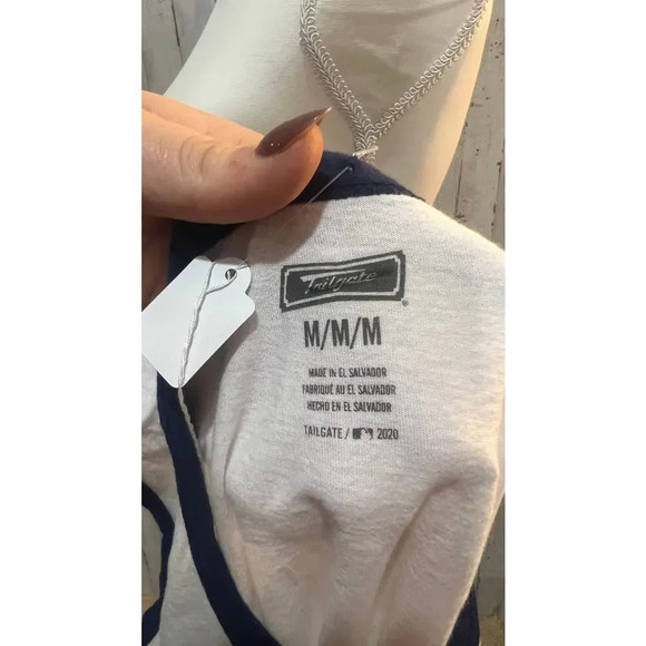 NWT Milwaukee Brewers Women's White Sleeveless Tank Top Size‎ Medium - Picture 5 of 5